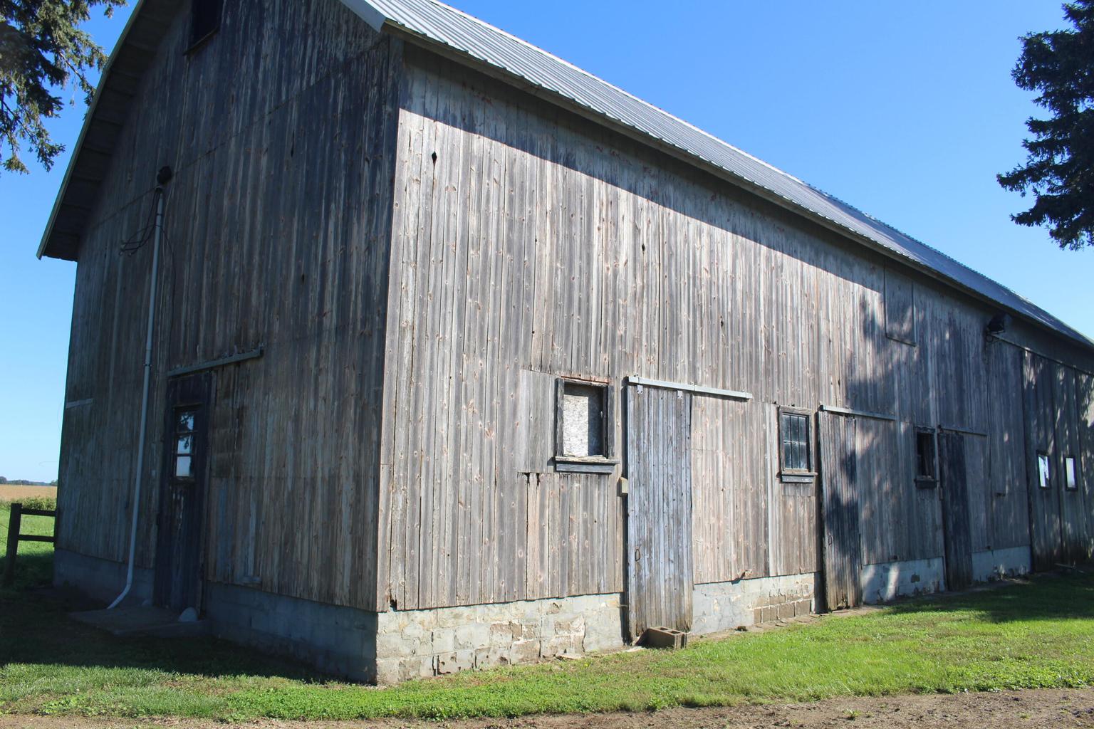 corner of tall barn