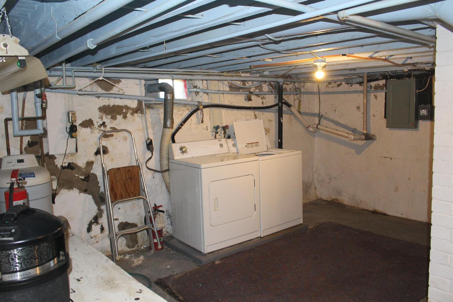 basement laundry area